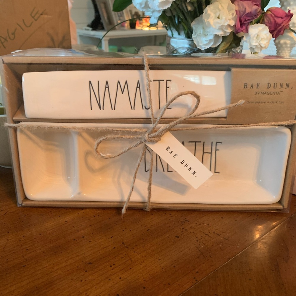Rae Dunn desk tray and plaque